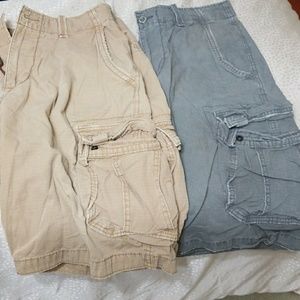 AMERICAN EAGLE men's longer length shorts